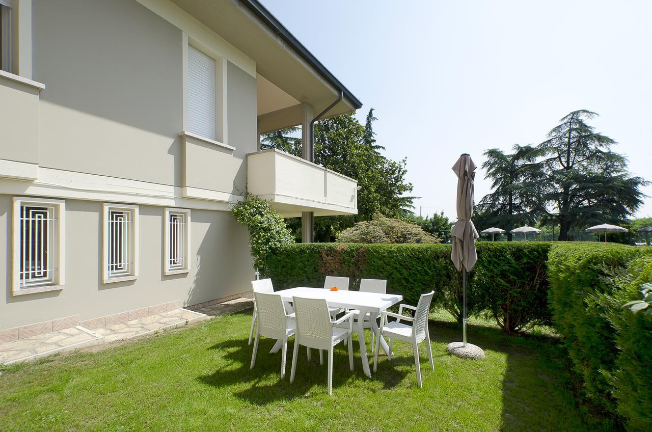 Hotel Venezia Park - Enjoy Holiday Castelnuovo del Garda Exterior foto